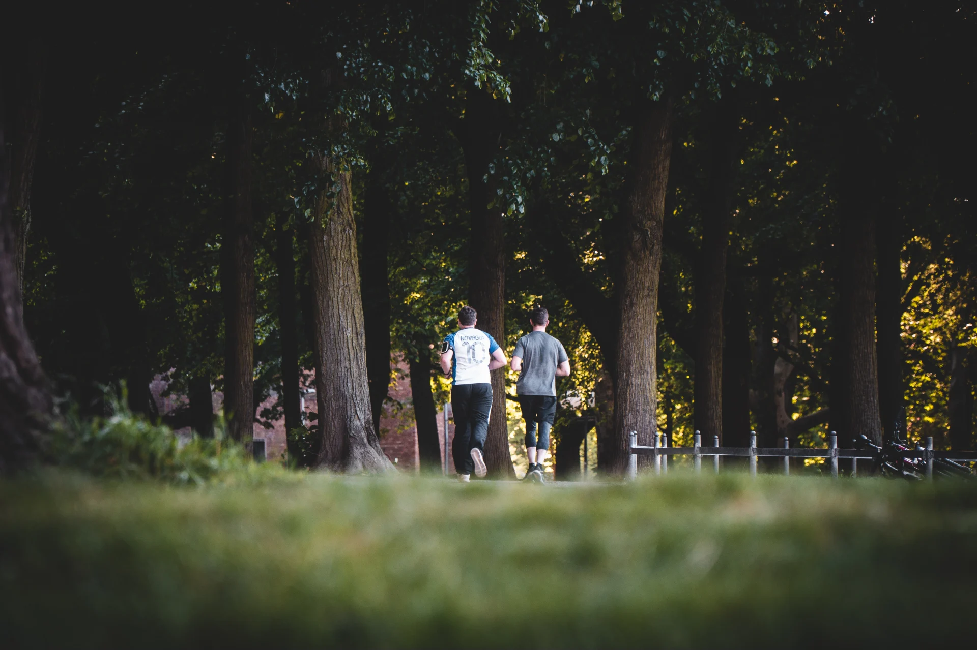 jonathan-kemper-eBoPxWo8Szk-unsplash 1